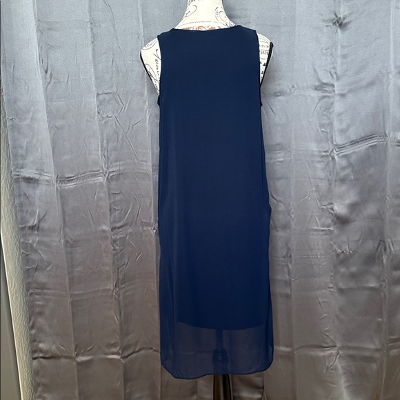 Philosophy Elegant Navy Blue Sleeveless Dress - Picture 4 of 7